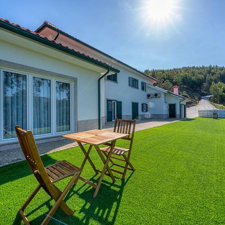 Central Suites Arouca Exterior foto